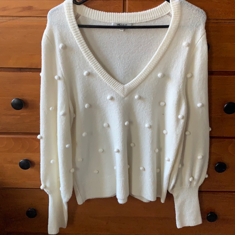 Madewell sweater with Pom Pom . Size small!